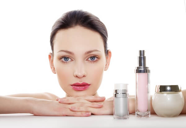 Trị mụn trứng cá bao lâu thì khỏi hẳn?
