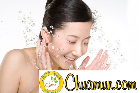 Cách điều trị mụn trứng cá siêu đơn giản tại nhà Cách điều trị mụn trứng cá siêu đơn giản tại nhà